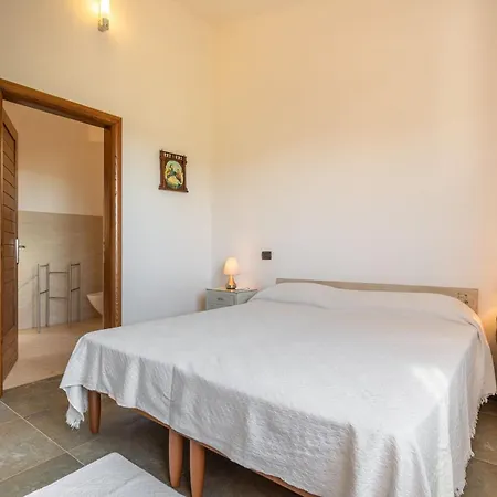 Vakantiehuis Fico 2 *