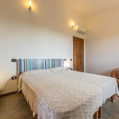 Fico 2 Holiday home Domus De Maria